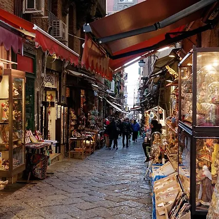 Lägenhet Grande & Favoloso Vicino Il Museo Madre *