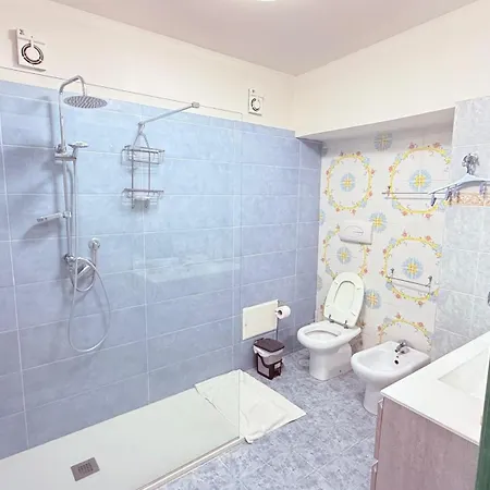 Lägenhet Grande & Favoloso Vicino Il Museo Madre Neapel